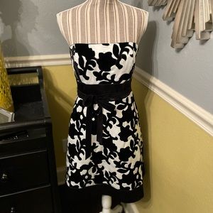 White House black market strapless dress 8